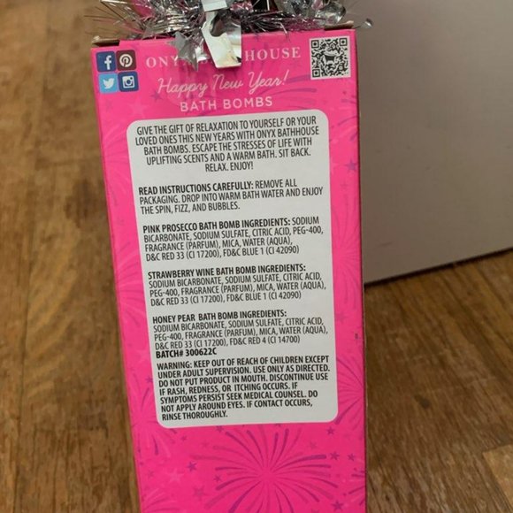 ONYX BATHHOUSE Happy New Year! BATH BOMBS - 3 Pack Gift Package 4oz Each - Picture 5 of 5